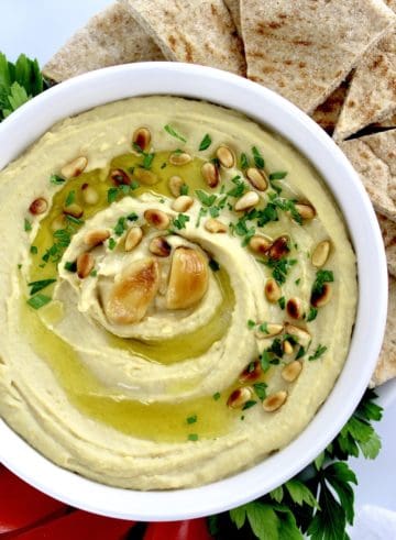 Roasted Garlic Hummus – Nutritious Deliciousness