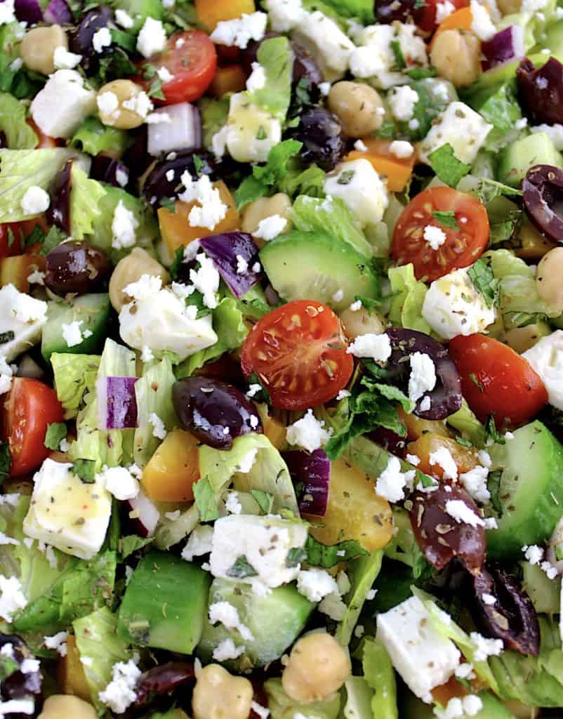 Mediterranean Chopped Salad – Nutritious Deliciousness