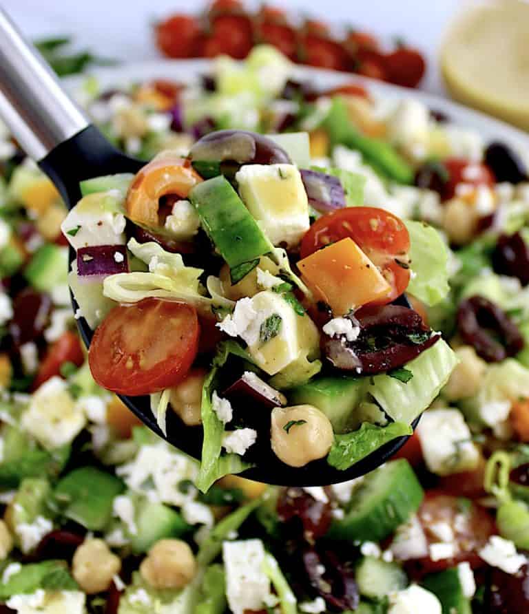 Mediterranean Chopped Salad – Nutritious Deliciousness